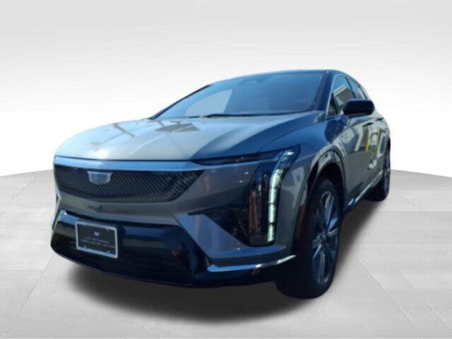 2025 Cadillac OPTIQ Luxury 2 AWD