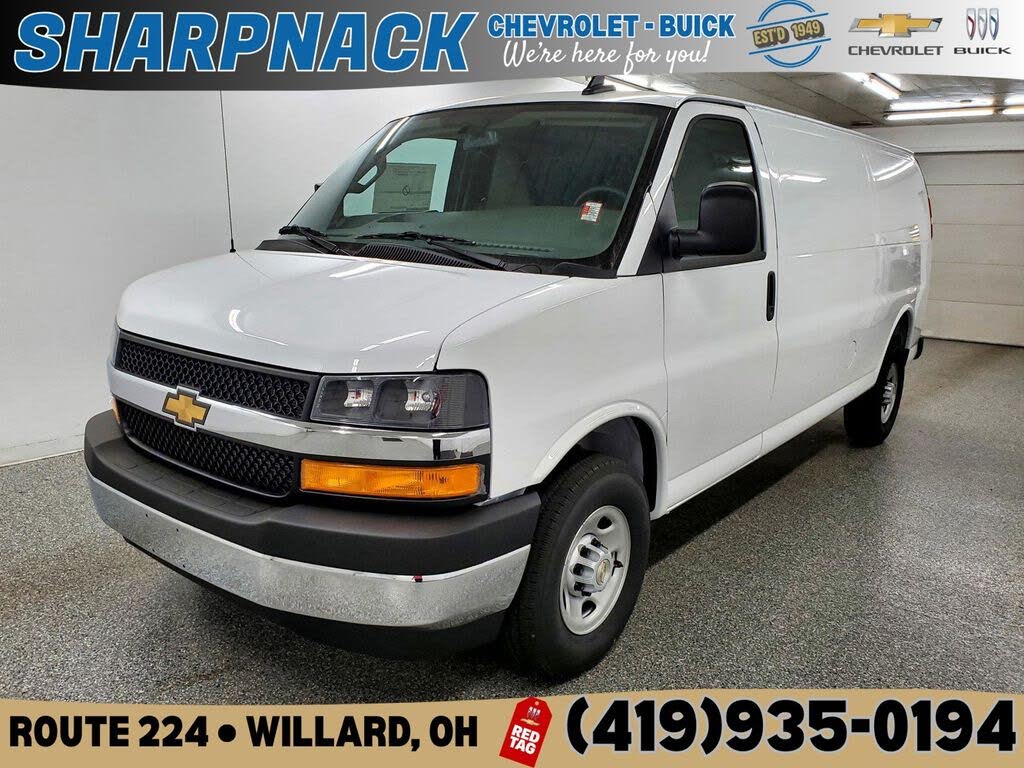 2025 Chevrolet Express Cargo 2500 RWD