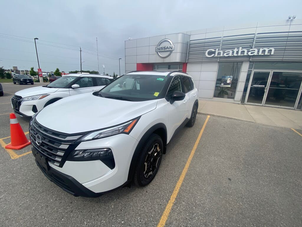 2025 Nissan Rogue Midnight Edition AWD