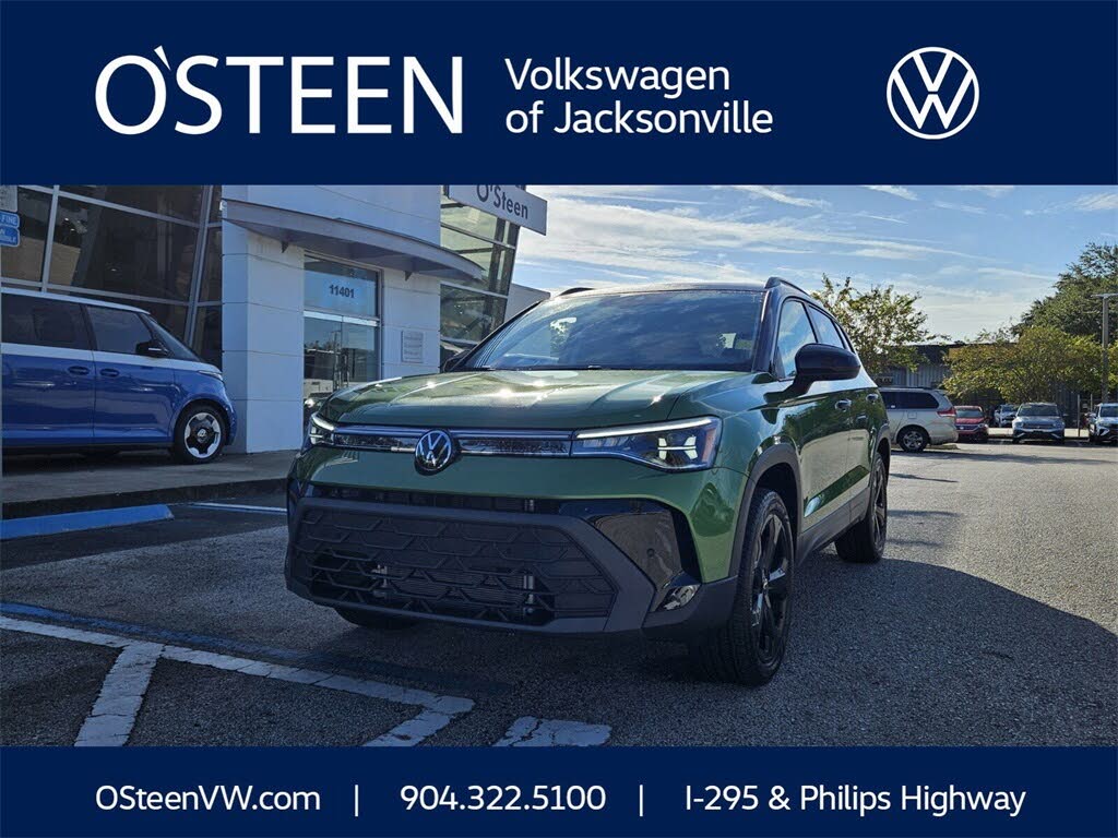 2025 Volkswagen Taos SE Black 4Motion