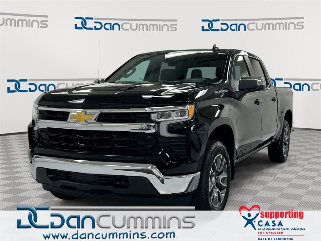 2026 Chevrolet Silverado 1500 LT Crew Cab 4WD