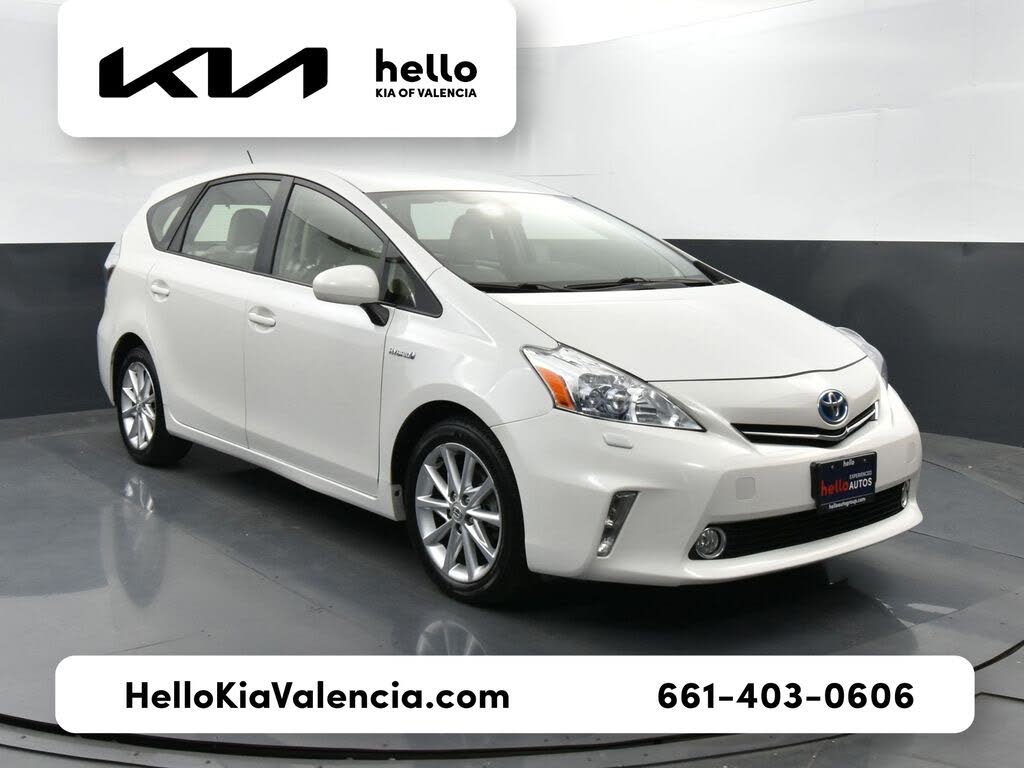2013 Toyota Prius v Two FWD