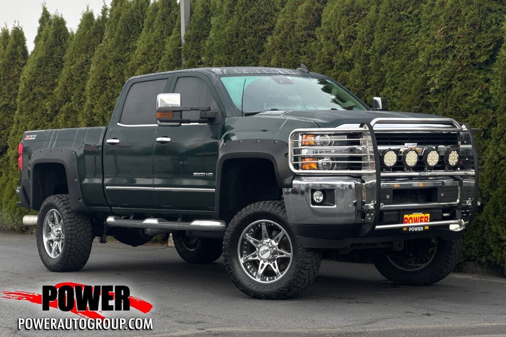 2015 Chevrolet Silverado 2500HD LTZ Crew Cab 4WD