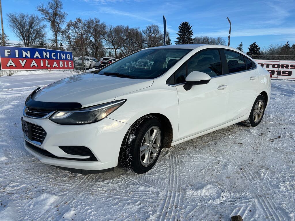 2017 Chevrolet Cruze LT Sedan FWD