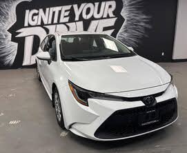 Toyota Corolla L FWD