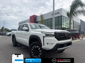 Nissan Frontier PRO-4X Crew Cab 4WD