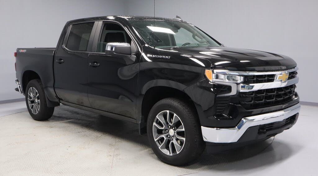 2024 Chevrolet Silverado 1500 LT Crew Cab 4WD