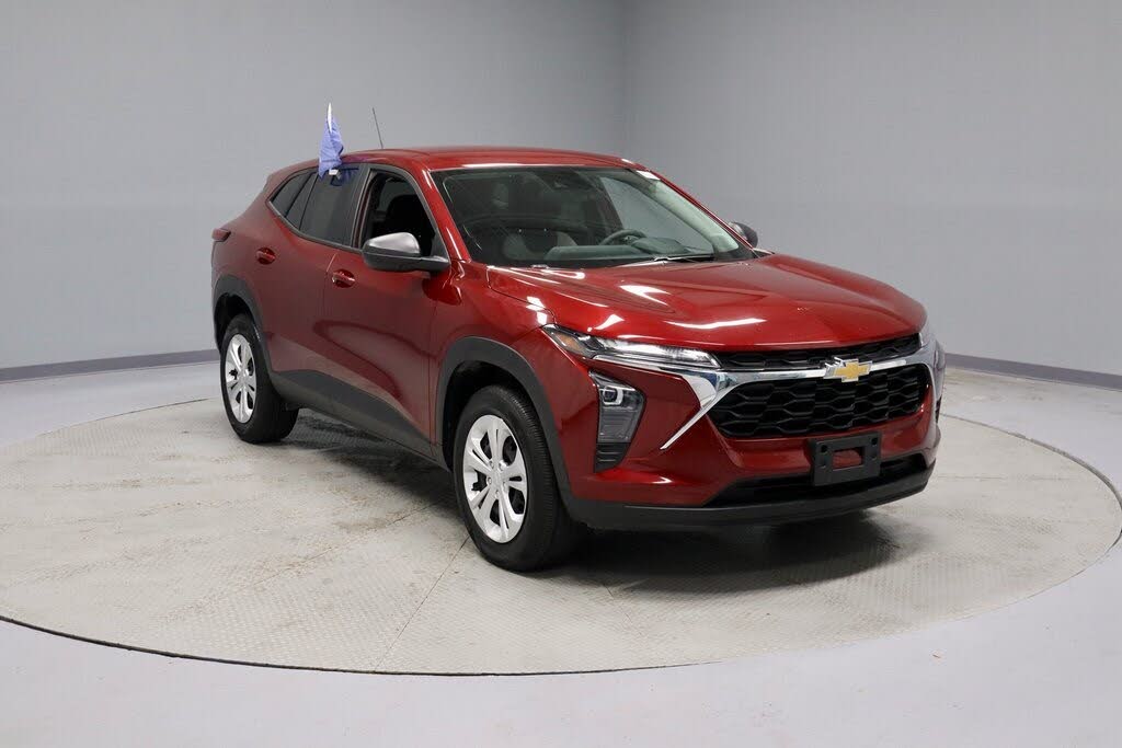 2024 Chevrolet Trax LS FWD