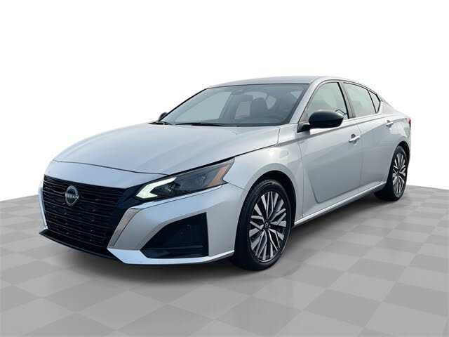 2024 Nissan Altima 2.5 SV FWD