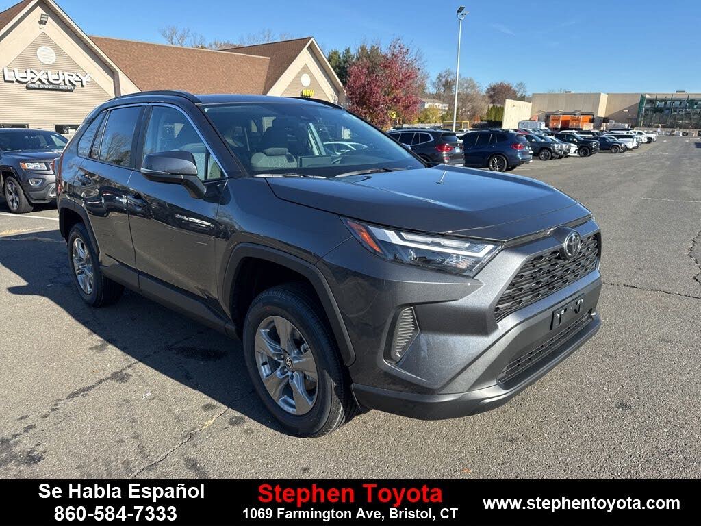 2025 Toyota RAV4 XLE AWD