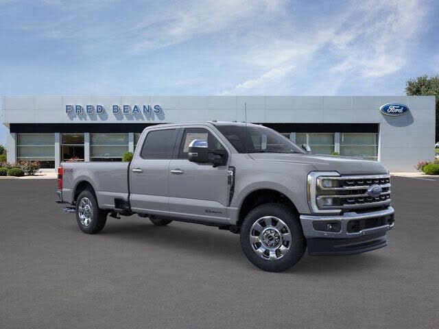 2026 Ford F-250 Super Duty Lariat Crew Cab 4WD