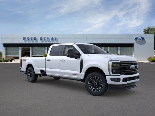 2026 Ford F-350 Super Duty Platinum Crew Cab 4WD