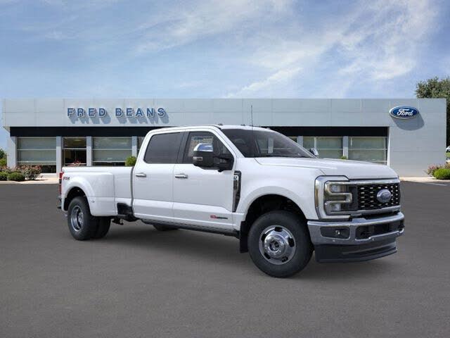 2026 Ford F-350 Super Duty Lariat Crew Cab LB DRW 4WD