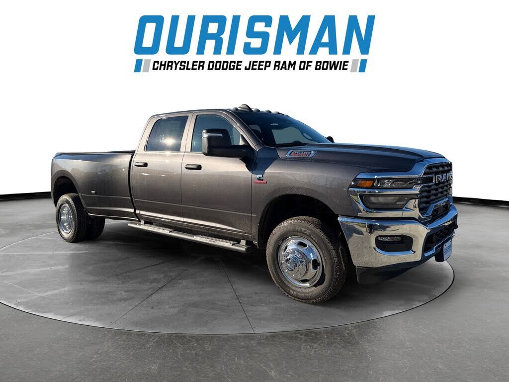 2026 RAM 3500 Tradesman Crew Cab LB DRW 4WD