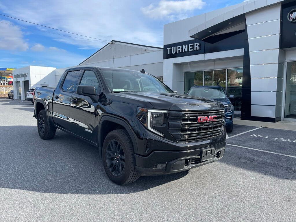 2024 GMC Sierra 1500 Elevation Standard Crew Cab 4WD