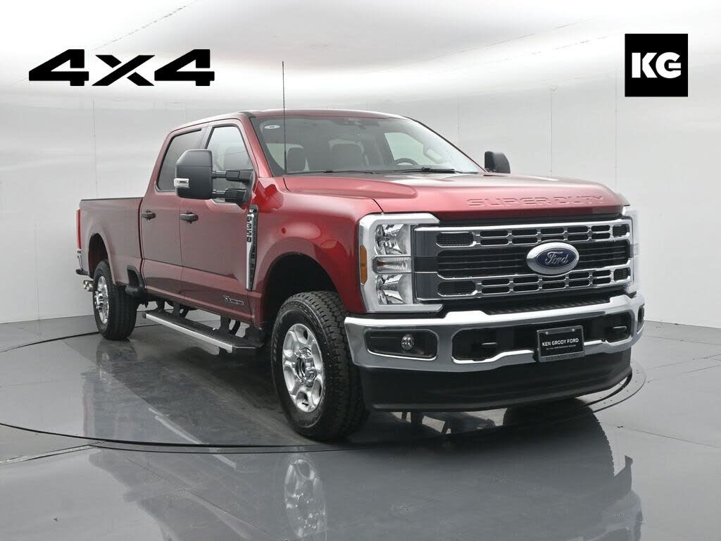 2026 Ford F-350 Super Duty XLT Crew Cab 4WD