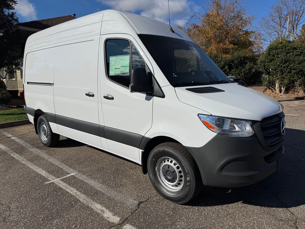 2026 Mercedes-Benz Sprinter Cargo 2500 144 RWD