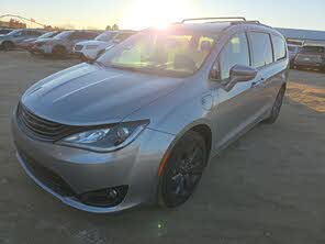 Chrysler Pacifica Hybrid Touring L FWD