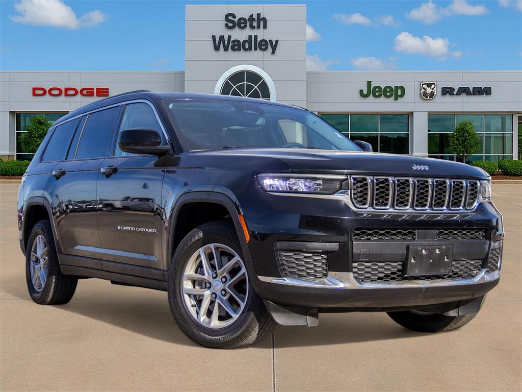 2023 Jeep Grand Cherokee L Laredo RWD