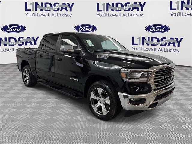 2023 RAM 1500 Laramie Crew Cab 4WD