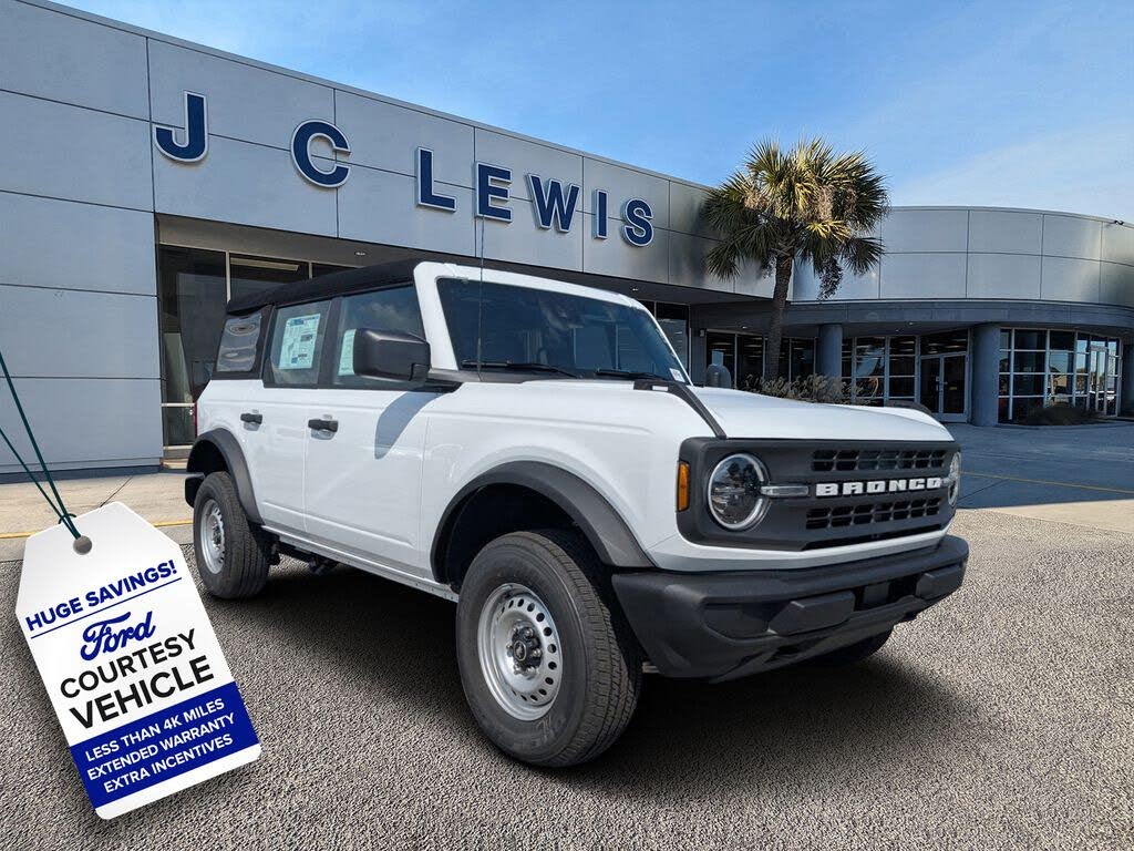 2025 Ford Bronco 4-Door 4WD