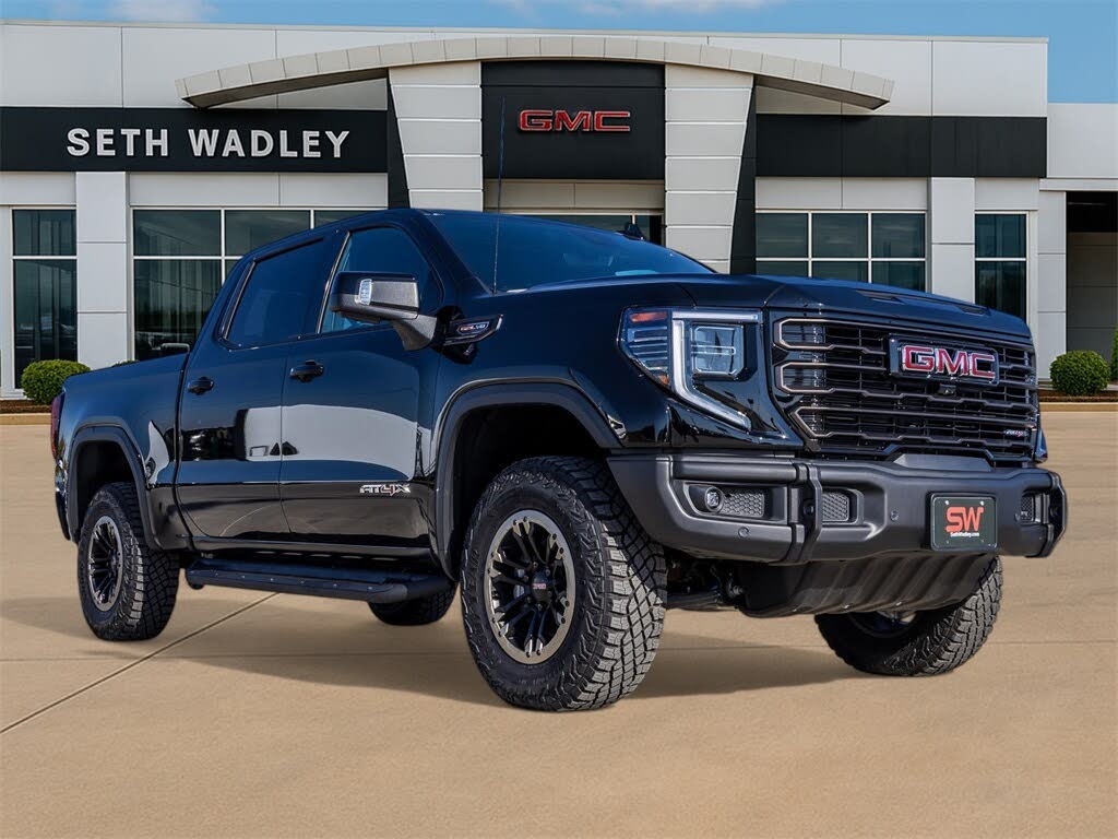 2025 GMC Sierra 1500 AT4X Crew Cab 4WD