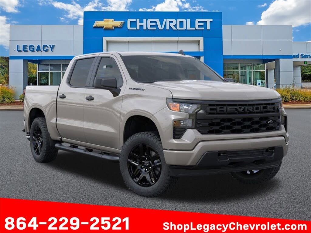 2026 Chevrolet Silverado 1500 Custom Crew Cab 4WD