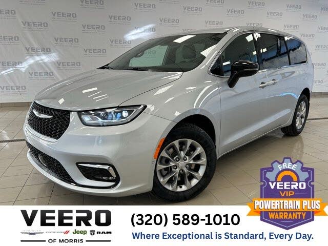 2026 Chrysler Pacifica Select AWD