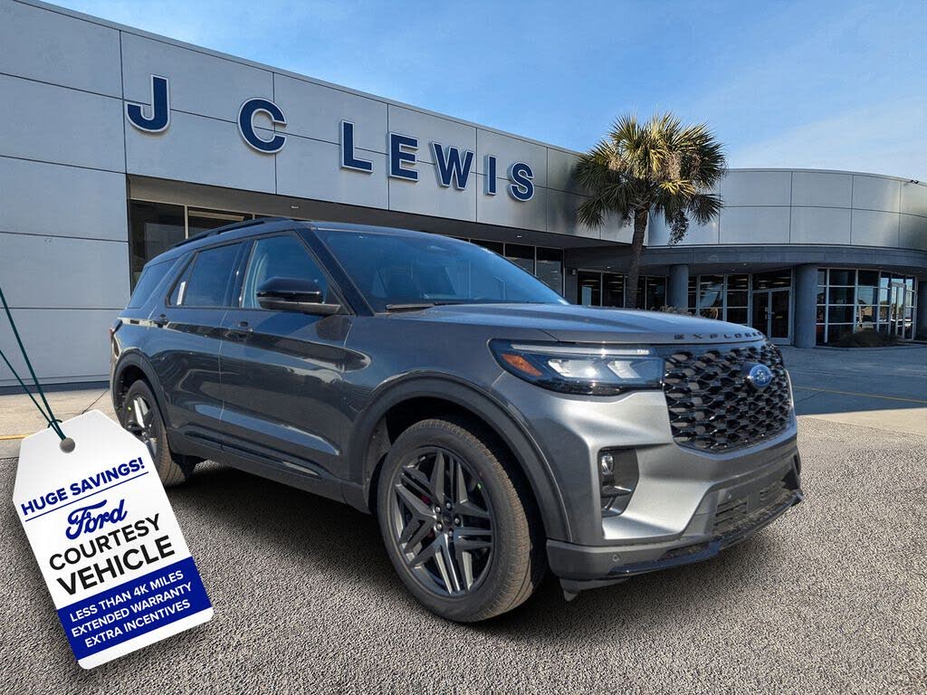 2026 Ford Explorer ST RWD