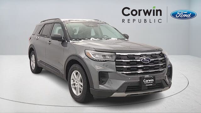 2026 Ford Explorer Active RWD
