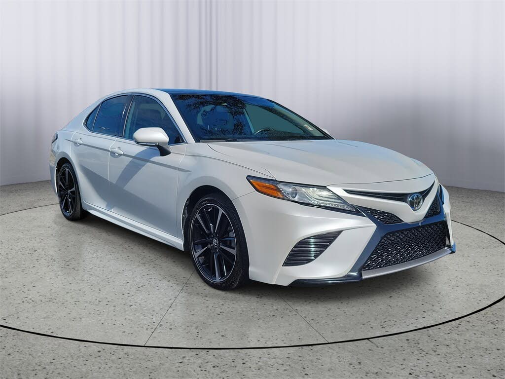 2019 Toyota Camry XSE FWD