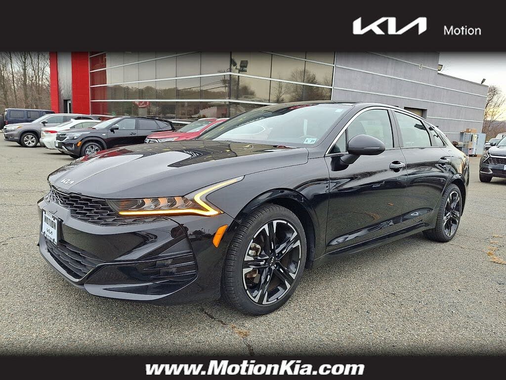 2022 Kia K5 GT-Line FWD