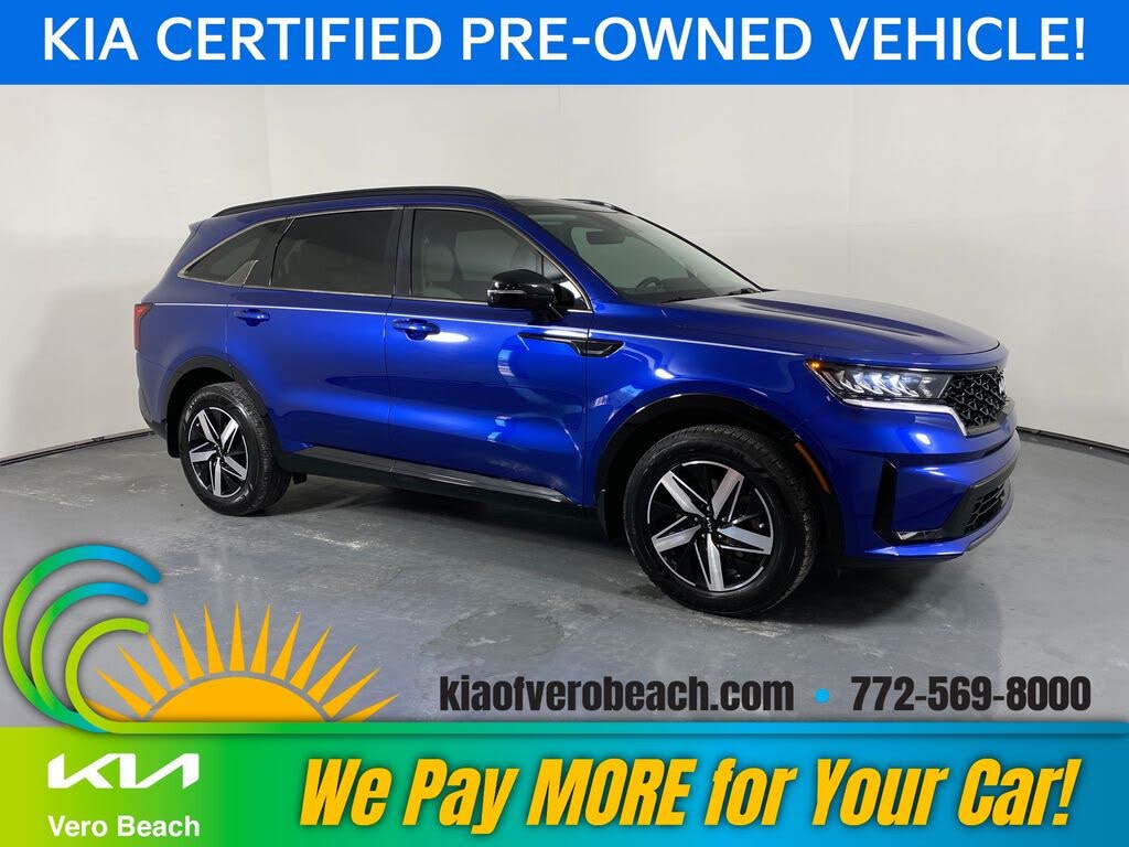 2022 Kia Sorento S FWD