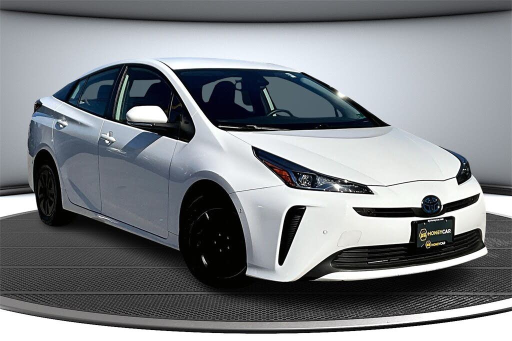 2022 Toyota Prius L Eco FWD