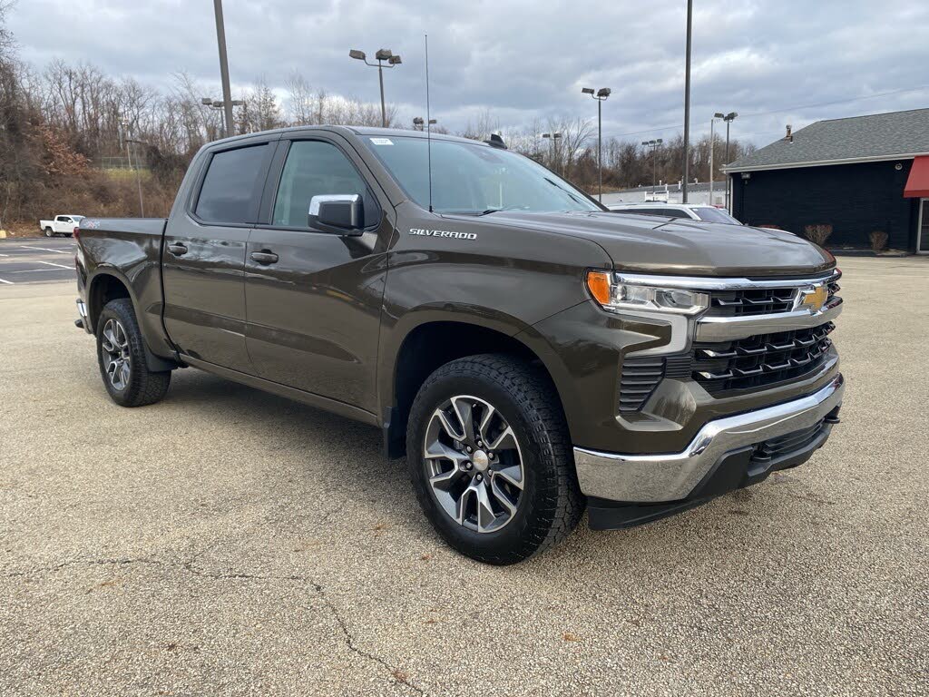 2023 Chevrolet Silverado 1500 LT Crew Cab 4WD