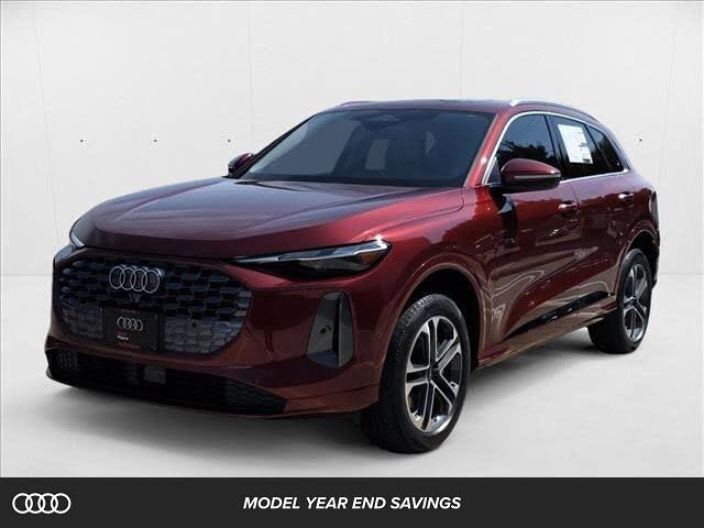 2025 Audi Q5 quattro Premium 40 TFSI