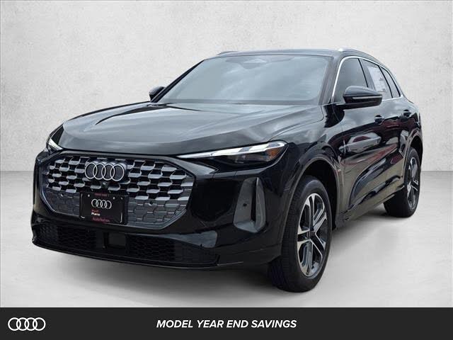 2025 Audi Q5 quattro Premium 40 TFSI