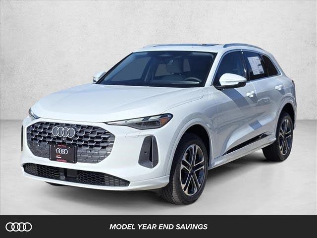 2025 Audi Q5 quattro Premium 40 TFSI