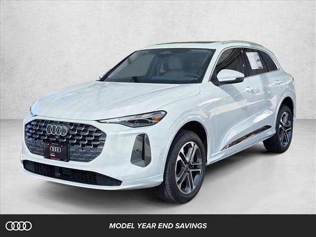 2025 Audi Q5 quattro Premium 40 TFSI