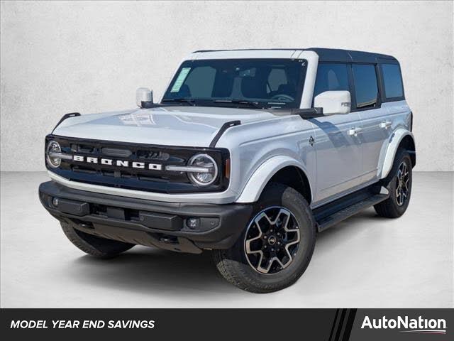 2025 Ford Bronco Outer Banks 4-Door 4WD