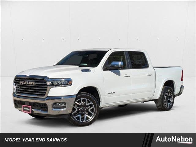 2025 RAM 1500 Laramie Crew Cab 4WD