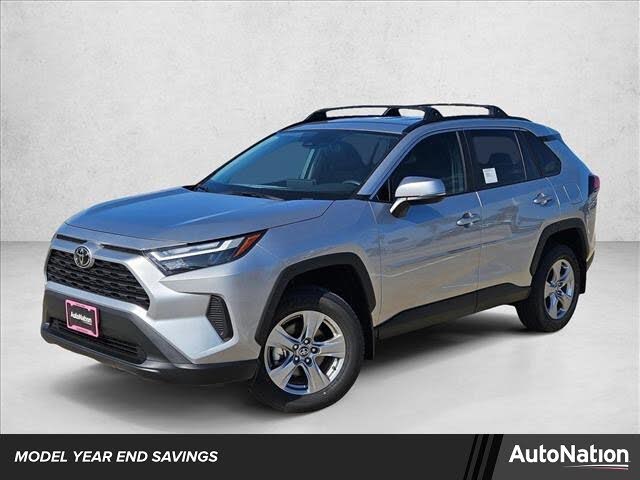 2025 Toyota RAV4 XLE FWD