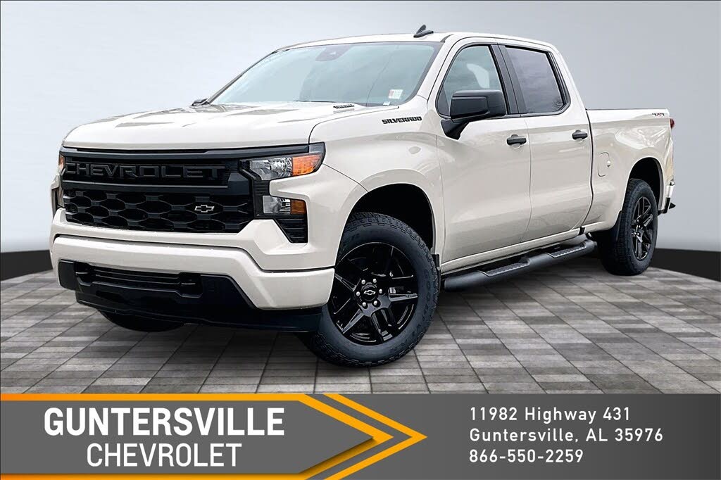 2026 Chevrolet Silverado 1500 Custom Crew Cab 4WD