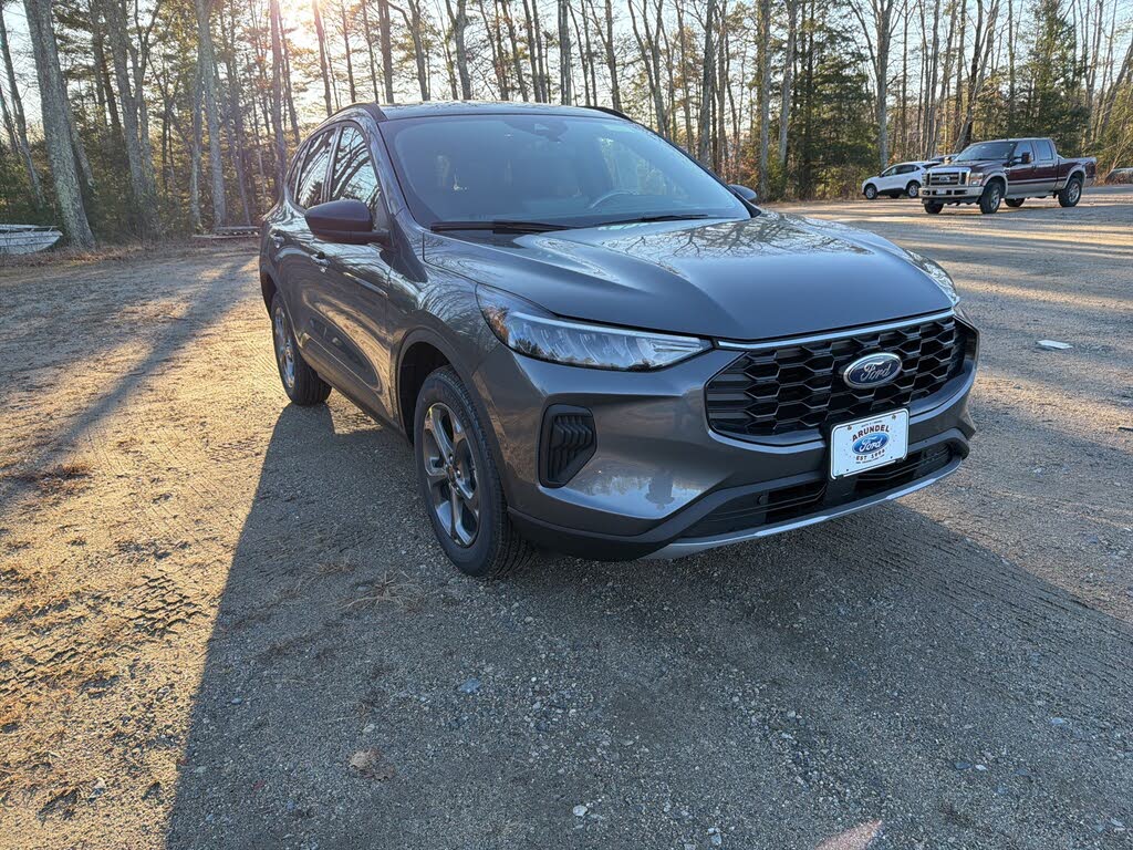 2026 Ford Escape ST-Line AWD