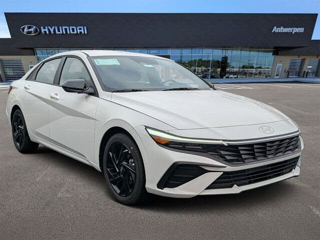 2026 Hyundai Elantra SEL Sport FWD