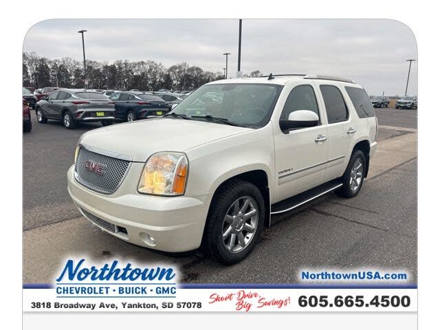 2010 GMC Yukon Denali AWD