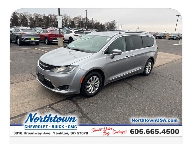 2018 Chrysler Pacifica Touring L FWD