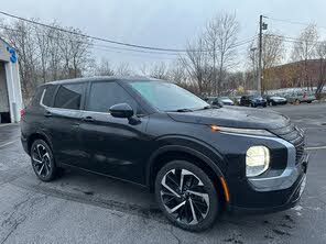 Mitsubishi Outlander ES S-AWC