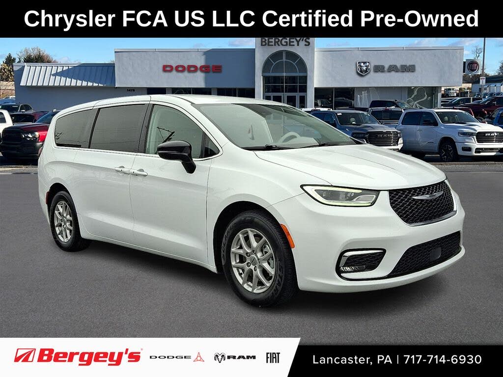 2024 Chrysler Pacifica Touring L FWD
