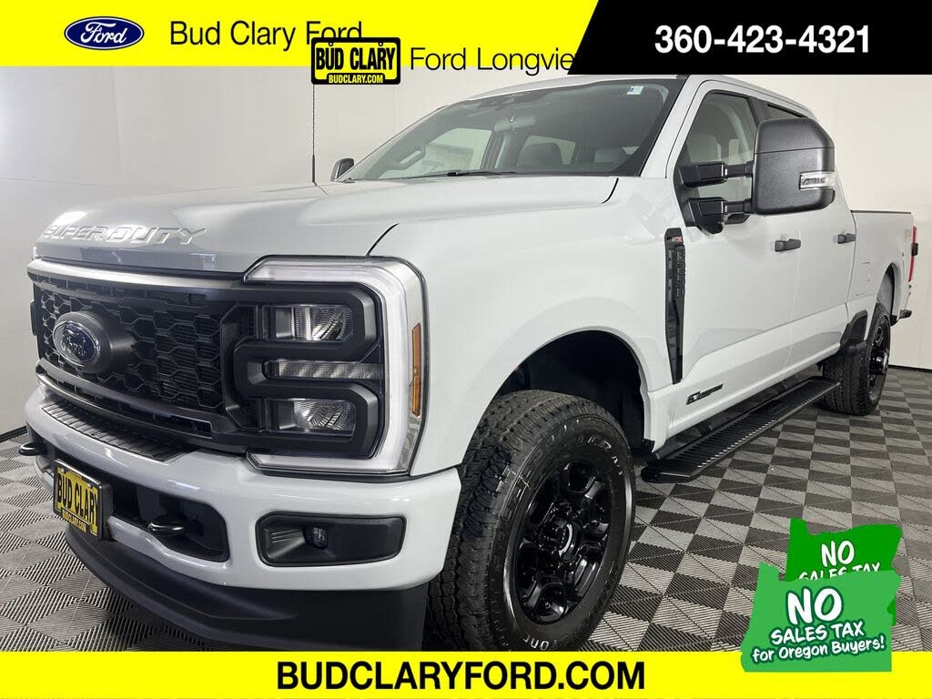 2025 Ford F-250 Super Duty XL Crew Cab 4WD